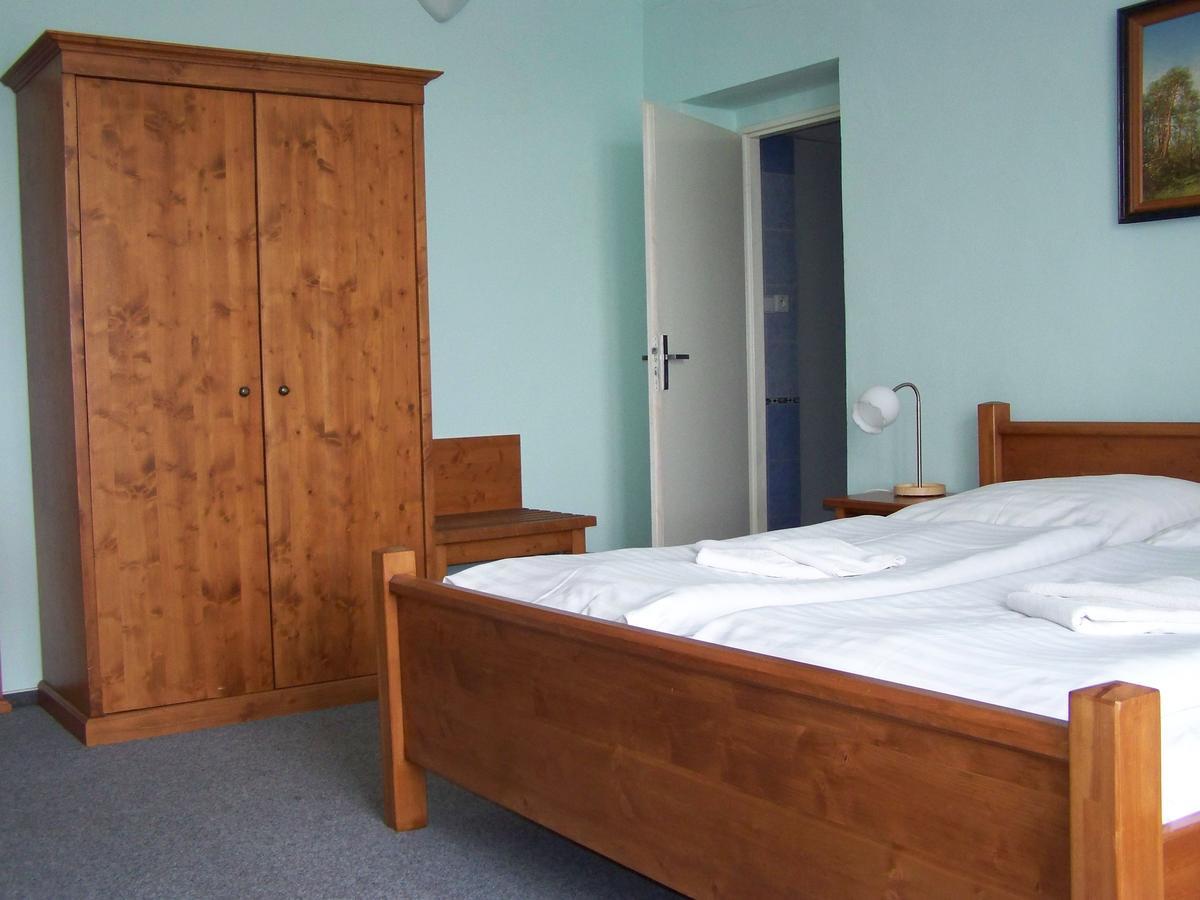 Hotel Pariz Jičín Стая снимка